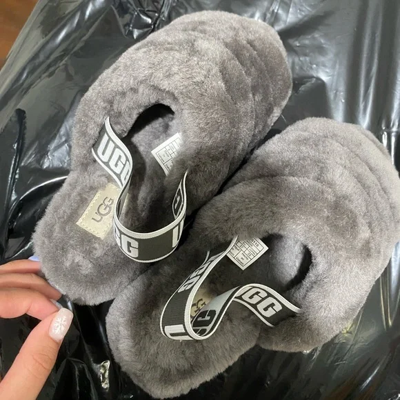 Ugg Fluff Slide - Picture 5 of 7